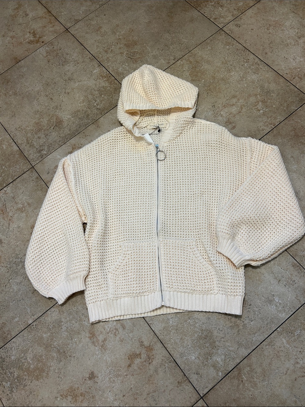 Stitch & Feather  Cream Knit Hooded Zip-Up Sweater. Size L. NWT